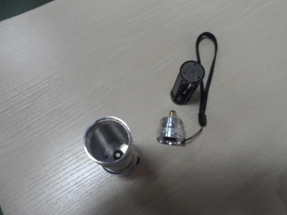 RGB led flashlight (1)