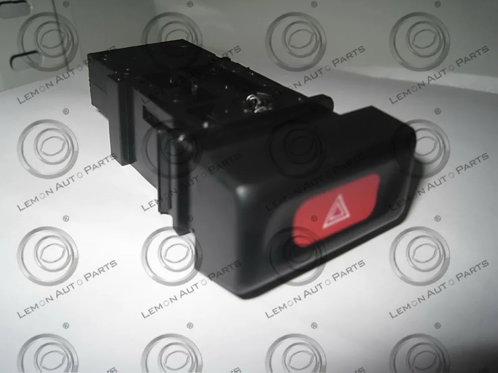 25290 F4004 HAZARD SWITCH LE04 09001 2 FOR NISSAN PICK UPin Car