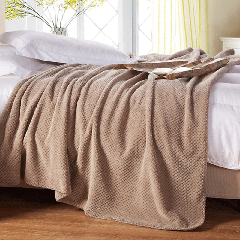 

Fluffy plush Fleece blanket s for the bed soft blankets blanket conditioner Solid bedspreads warm elegant girl wedding HY