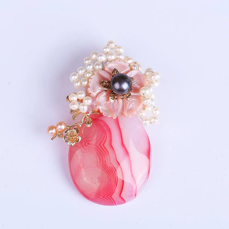 

Taiwanese designer natural pearl handmade original brooch corsage pendant broach women rhinestone nightmare before christmas