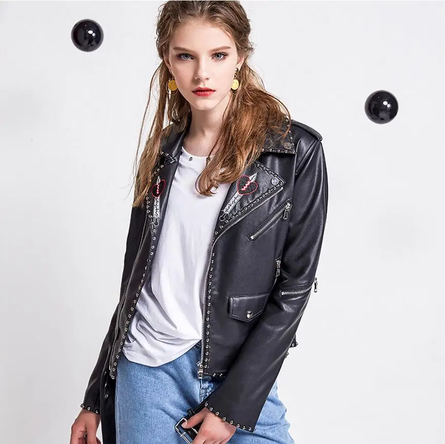 

2020 autumn Fashion brand Good Quality rivet beading leather jacket Ladies Street style zipper short PU Leather Jacket wj1084