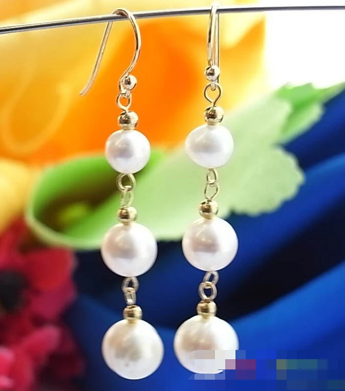 

1415 WHITE ROUND FRESHWATER PEARL DANGLE EARRING