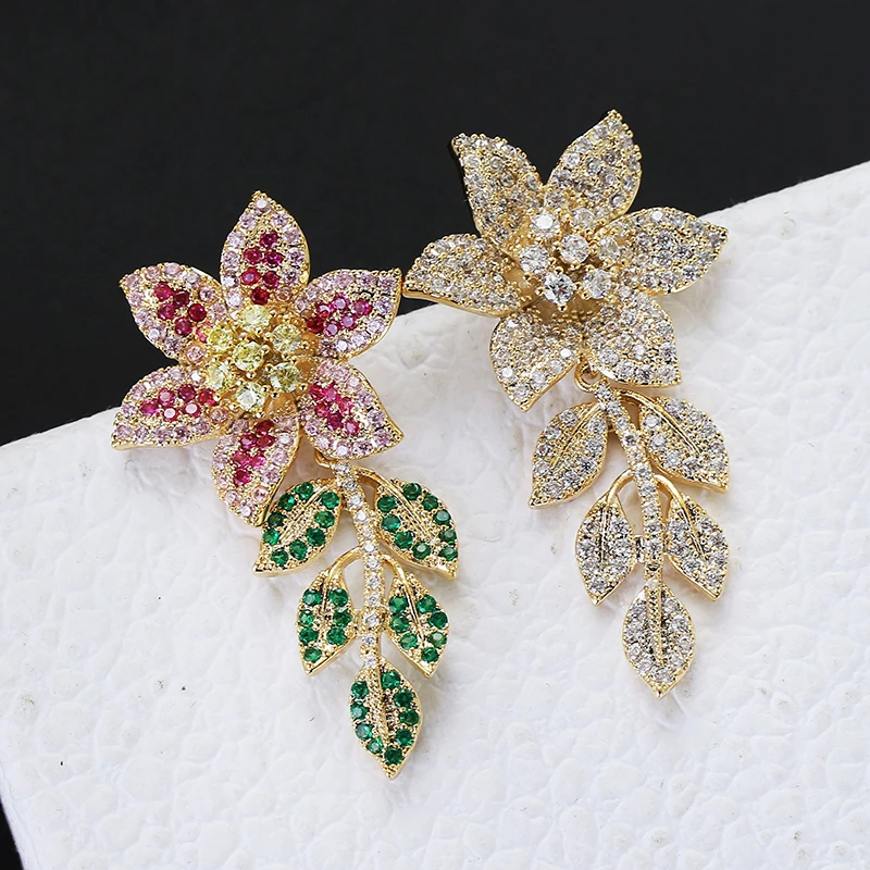 Красочные циркониевые серьги-гвоздики в форме цветка, роскошные высококачественные латунные ювелирные изделия XIUMEIYIZU, новые модные серьги с фианитами и кристаллами