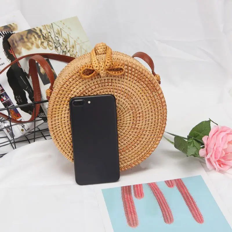 2019 الأزياء جولة حقائب قش الصيف نمط المرأة حقائب البوهيمي الروطان Crossbody أكياس اليدوية المنسوجة الشاطئ التعميم أكياس 2019 الأزياء جولة حقائب قش الصيف نمط المرأة حقائب البوهيمي الروطان Crossbody أكياس اليدوية المنسوجة الشاطئ التعميم أكياس