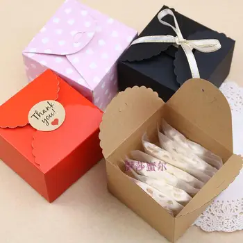 

50pcs Party Gifts chocolate Bags red/black Paper Candy Box For Wedding Decoration Kraft paper Wedding Favors candy Gifts Box