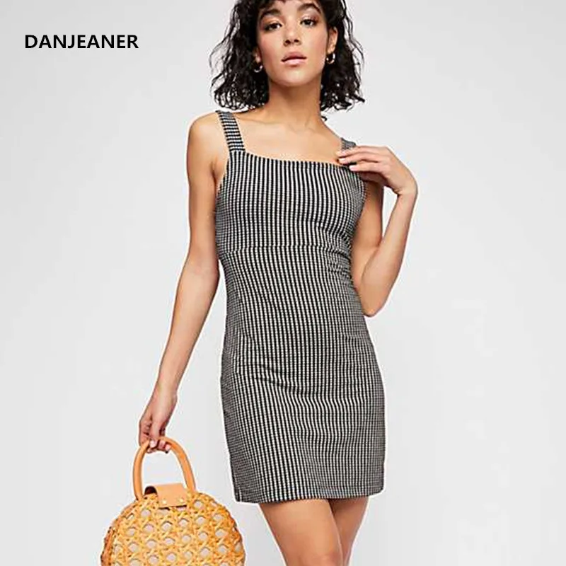 

Danjeaner Summer Retro Black-and-White Plaid Dress Women Spaghetti Strap Sexy Dress Backless Bow Plus Size Bodycon Dress Vestido