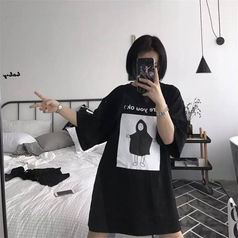 2019 Summer Korean Harajuku Black T-shirts Women Korean Ulzzang Cartoon Graphic Cute Female T Shirt Spring Comic Anime Tee Tops 2019 Summer Korean Harajuku Black T-shirts Women Korean Ulzzang Cartoon Graphic Cute Female T Shirt Spring Comic Anime Tee Tops