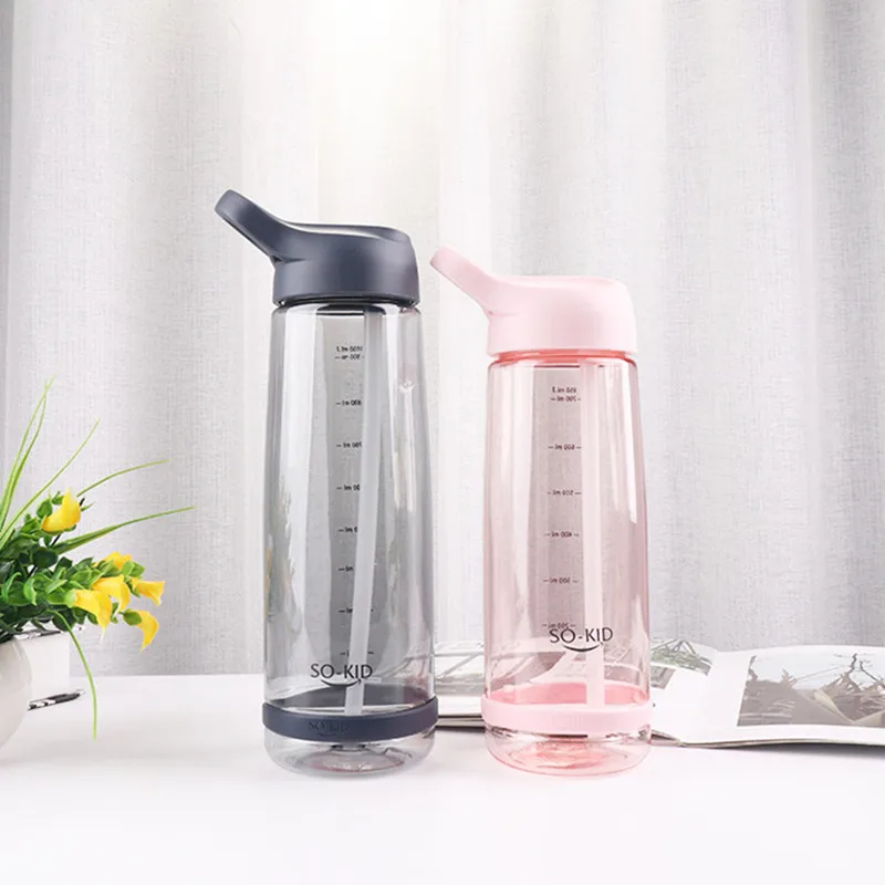 كبير قدرة القش زجاجات مياه للرياضة مع مقبض BPA شحن بروتابلي صحي البلاستيك في الهواء الطلق السفر زجاجة بلدي شرب زجاجة