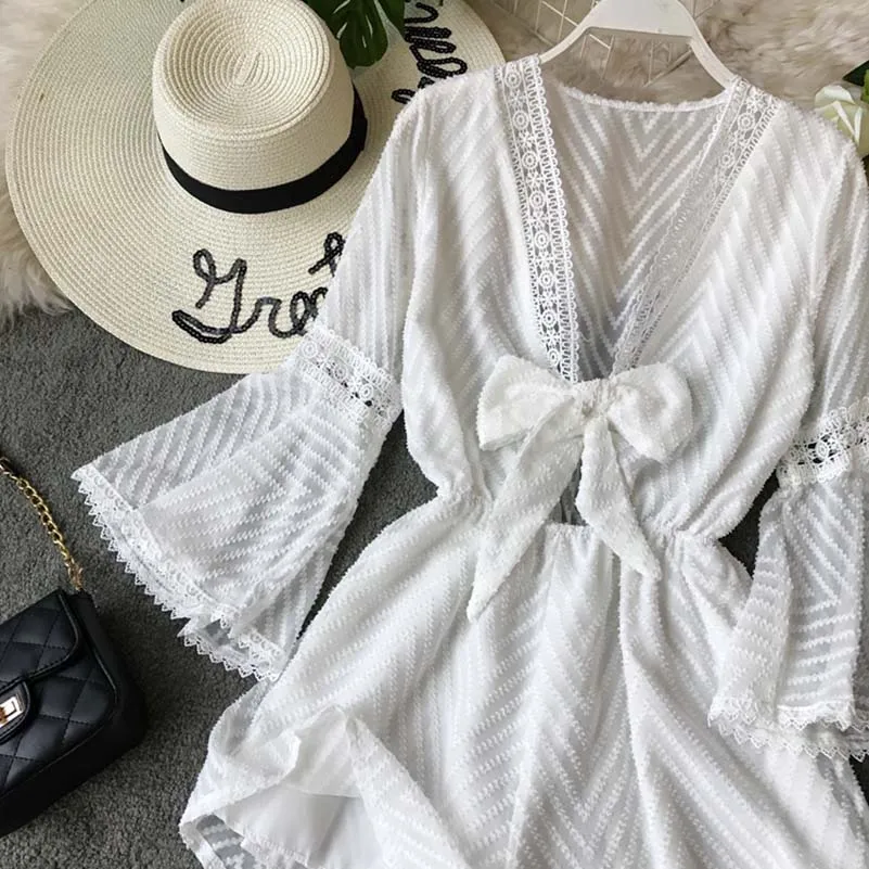 Bohemian vacation V-neck chest strap trumpet long sleeve pants show thin broad-legged shorts beach pants jumpsuit rompers summer Bohemian vacation V-neck chest strap trumpet long sleeve pants show thin broad-legged shorts beach pants jumpsuit rompers summer