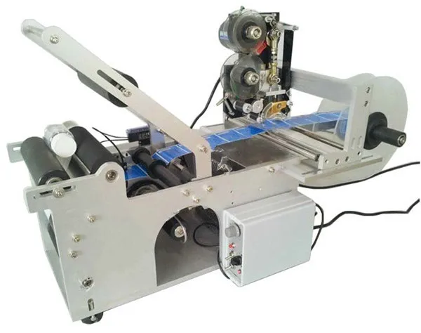 High speed semi automatic plastic round bottle labeling machine with date printer price