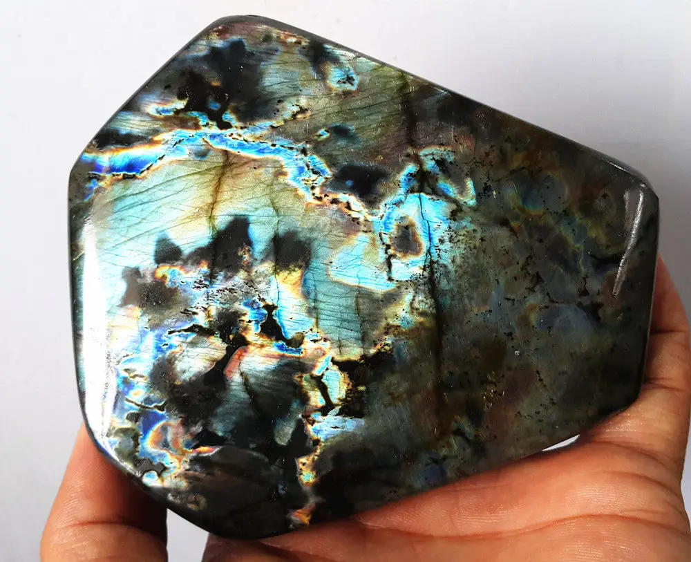 

huij 00943 Super labradorite furnishing articles color ray LB0 Bronze Statue