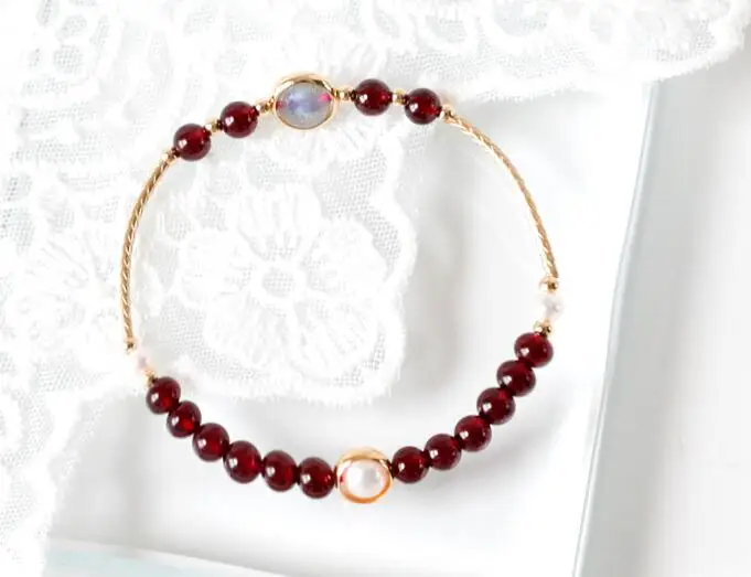 

Fashionable 88 21 Women silver Bracelet friend Trendy Top Quality Girls Gift Special Sale Women Bracelet