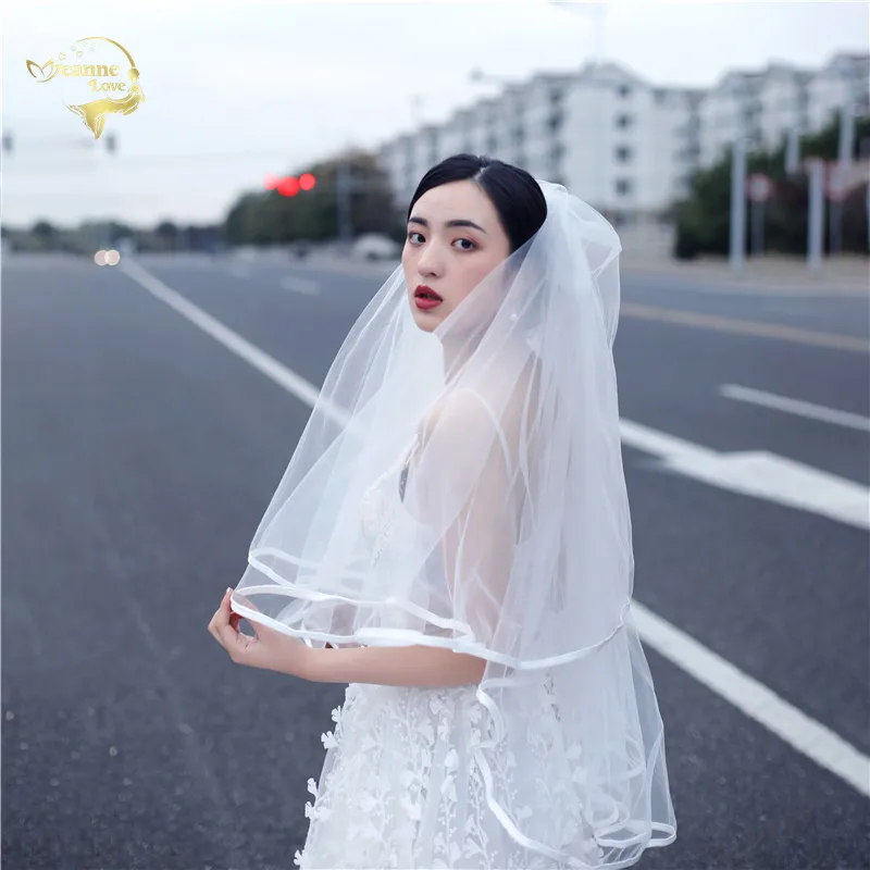 

Cover Face Veils Two Layers Tulle Gather Short Bridal Veils With Comb Fingertip Veils Wedding Veils For Womens Accessories