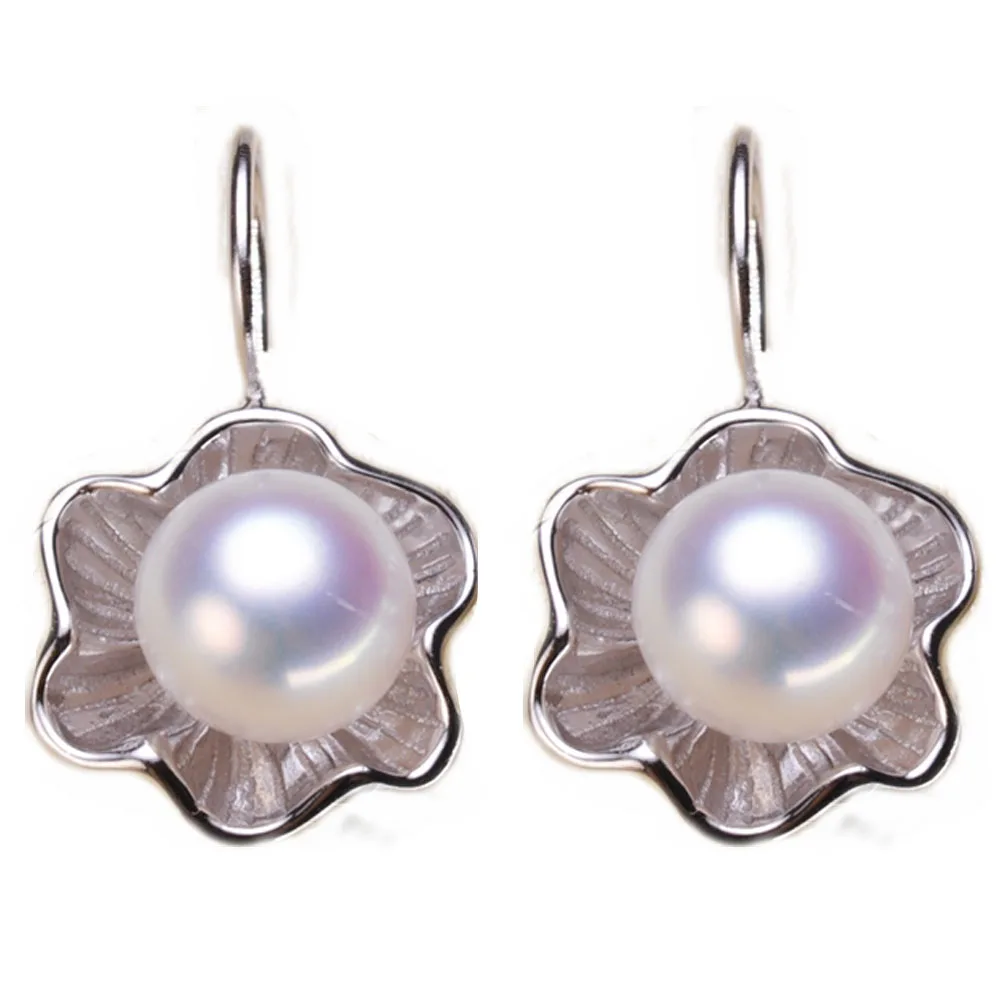 

2019 YKNRBPH Top Fashion Limited Women Oorbellen High-quality Freshwater Pearl Stud Earring S925 Button Engagement Fine Jewelry