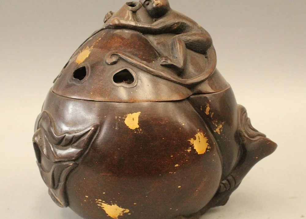 

7" Old Chinese Dynasty Palace Bronze Monkey Embrace Peach Incense Burner Censer