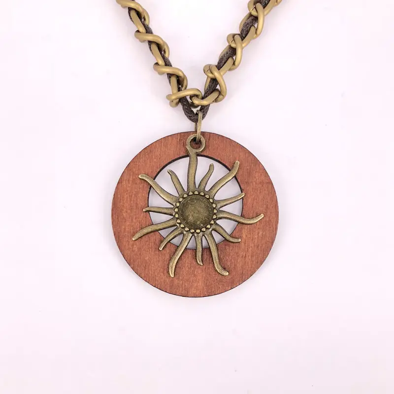 

Antique Vintage Long Rope Chain Necklace Wooden Alloy Heronsbill Pendants Neckless Cord Men Jewelry Accessories Free Shipping