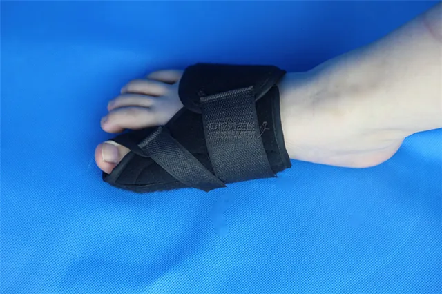 nike with toe separation