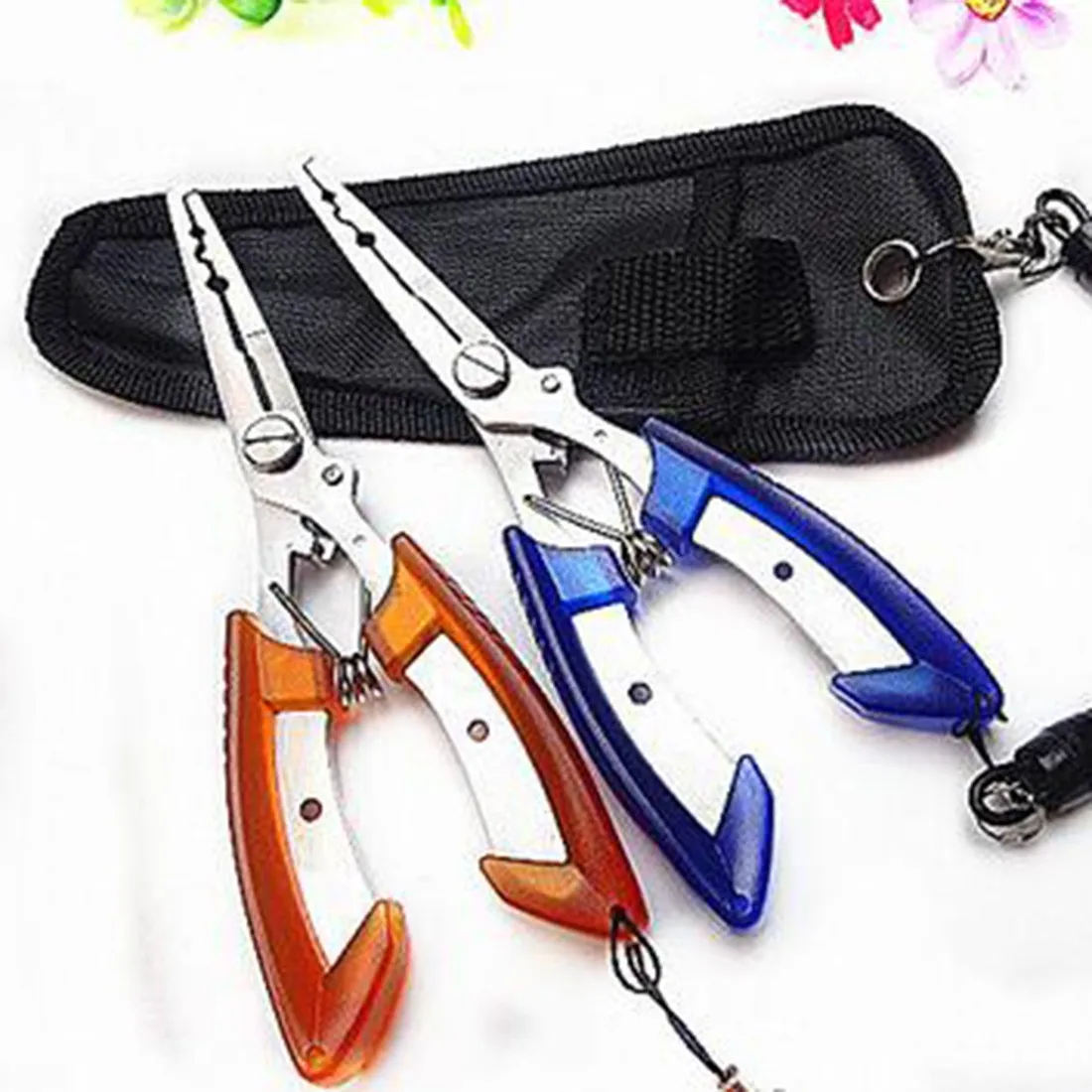 

Fishing Pliers fish line Cutter Scissors Mini fish hook remover Multifunction tools Random Color Pesca Accessories