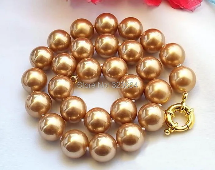 

18" 14MM CHAMPAGNE ROUND SOUTH SEA SHELL PEARL NECKLACE