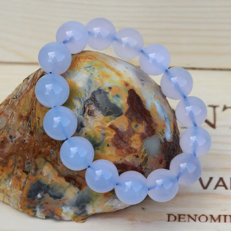

10 mm AAA Quality Indonesia Blue Chalcedony Round Beads Bracelet (0923)