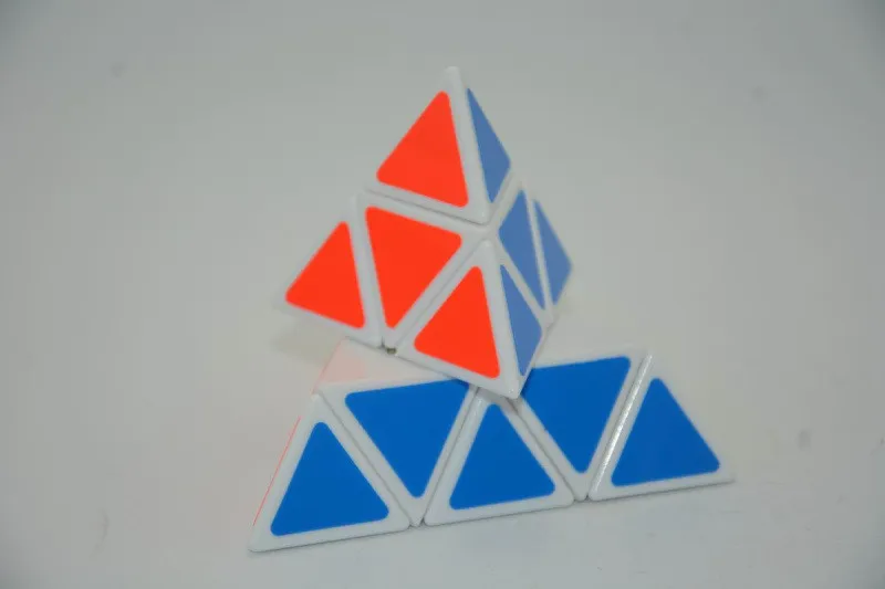3704560278_330178100