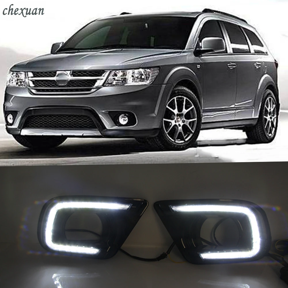 

CSCSNL 1 set LED DRL Daytime Running Lights ABS Fog Lamp Cover With turn yellow signal Lamp For Fiat Freemont 2014 2015 2016