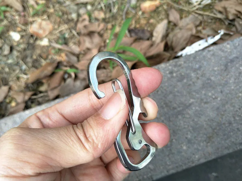 Key Chain Bottle Opener Outdoor Camping Tool Travel Adventure Sports Accessory Keychain Carabiner Buckle Rock Climbing Equipment (4)