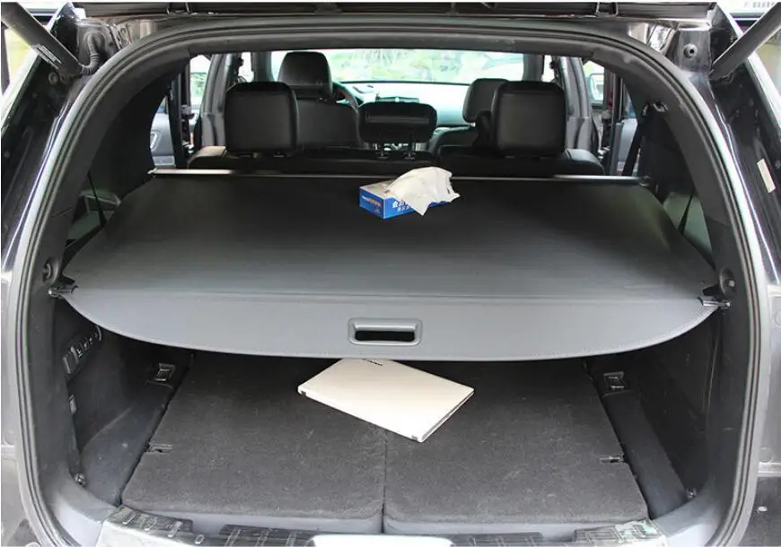 

JIOYNG Car Rear Trunk Security Shield Shade Cargo Cover For 16 17 18 Ford explorer 2016 2017 2018