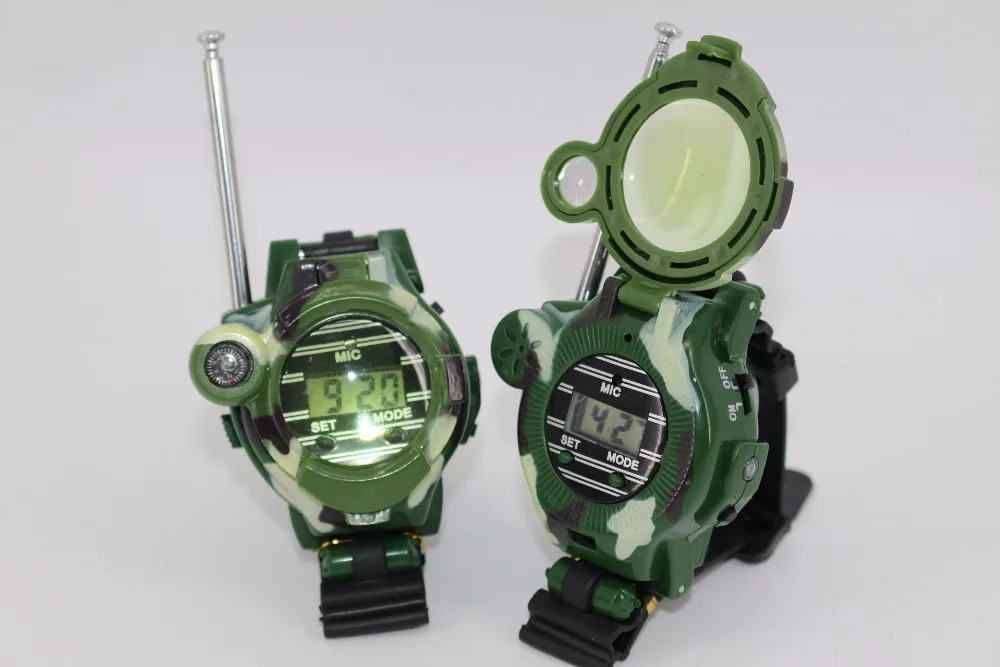 

1 Pair LCD Radio 150M 7 in 1 Children Watch Radio Outdoor Interphone Toy Cosplay Toy