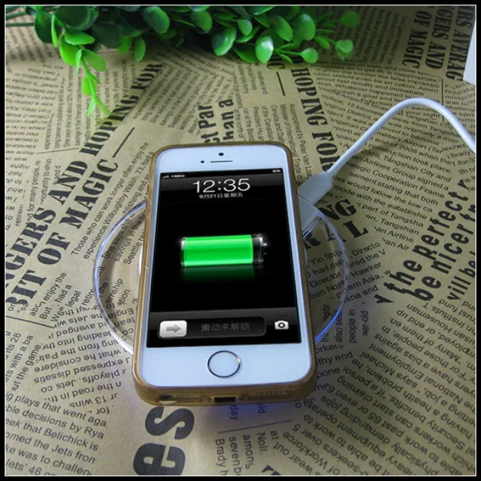 imágenes para Cargador inalámbrico para iphone 6s 6 accesorio del teléfono fácil de carga banco extraíble cojín de la energía de carga para apple iphone se 5 5c imágenes para Cargador inalámbrico para iphone 6s 6 accesorio del teléfono fácil de carga banco extraíble cojín de la energía de carga para apple iphone se 5 5c