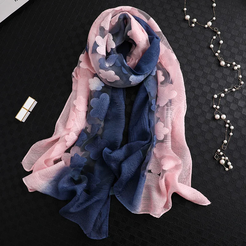 

2019 Fashion Women Cut Flowers Hollow Lace Gradient Silk Scarf Spring Shawls and Wraps Towel Femme Beach Pareos foulard soie