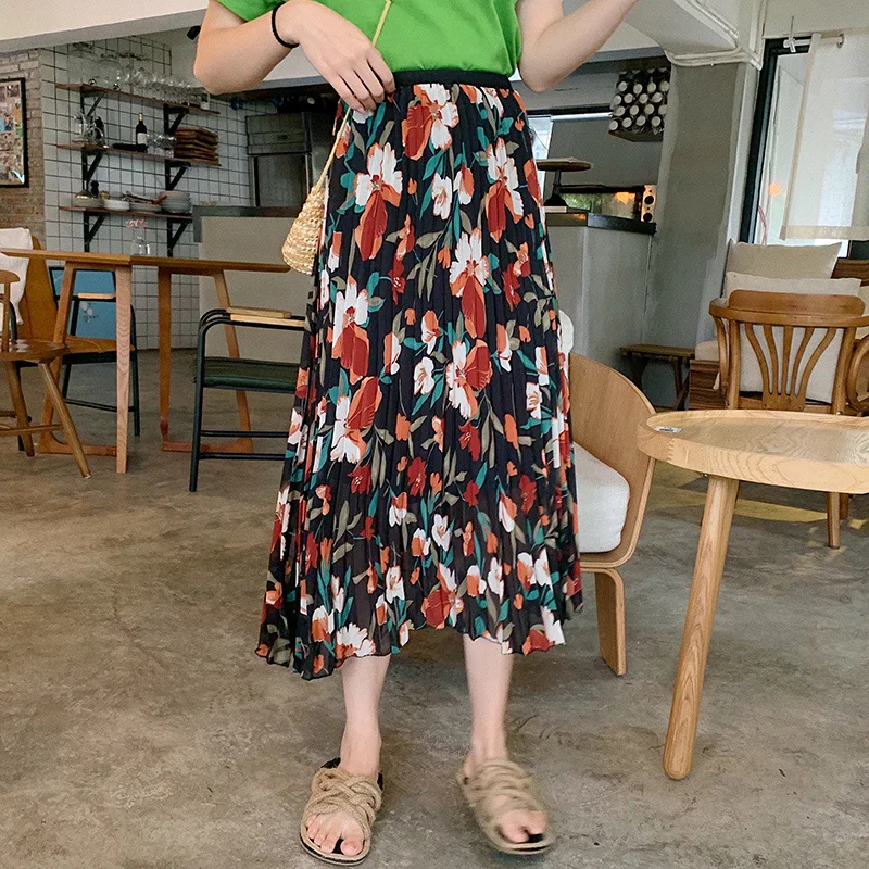 

Plus 4XL Vintage Floral Chiffon Skirt For Women High Waist A line Skirts Casual Pleated Skirt Female faldas mujer moda 2019