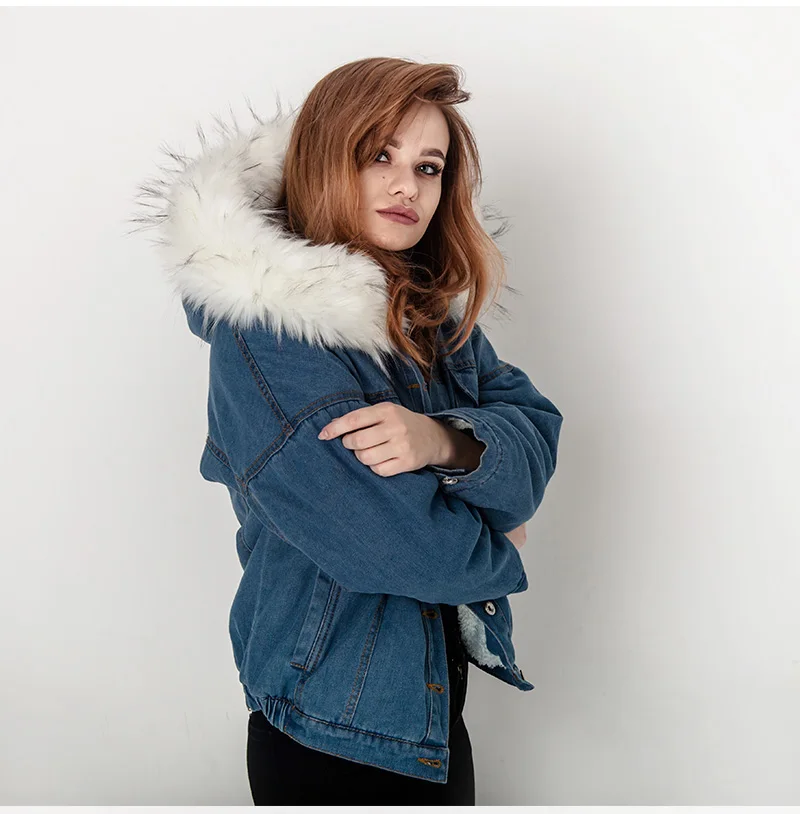C044XQ-Women-big-fur-collar-Hooded-Denim-coat_05
