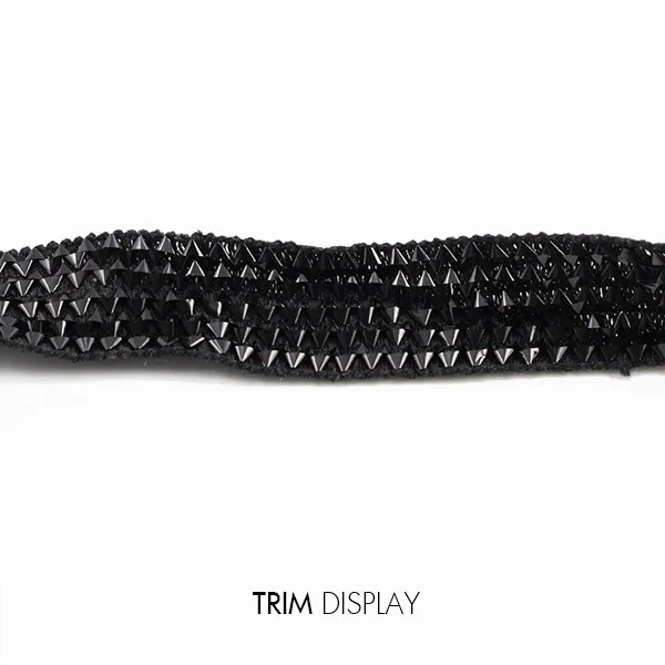 black trim 893 (2)