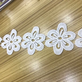 

White Flowers Plum Blossom Trim Lace Ribbon Fabric Applique DIY Garment Wedding Floral