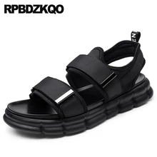 Итальянские пляжные повседневные мужские сандалии-гладиаторы; сезон лето; известный бренд; красивая обувь из натуральной кожи с открытым носком; модная подиумная обувь на плоской подошве