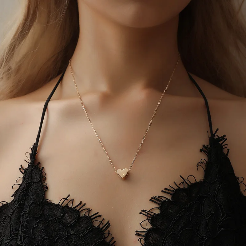 

Fashion Peach Heart Beads Necklace Women Trinket Silver Gold Chain Choker Jewelery Pendant Neckless Layered Necklaces