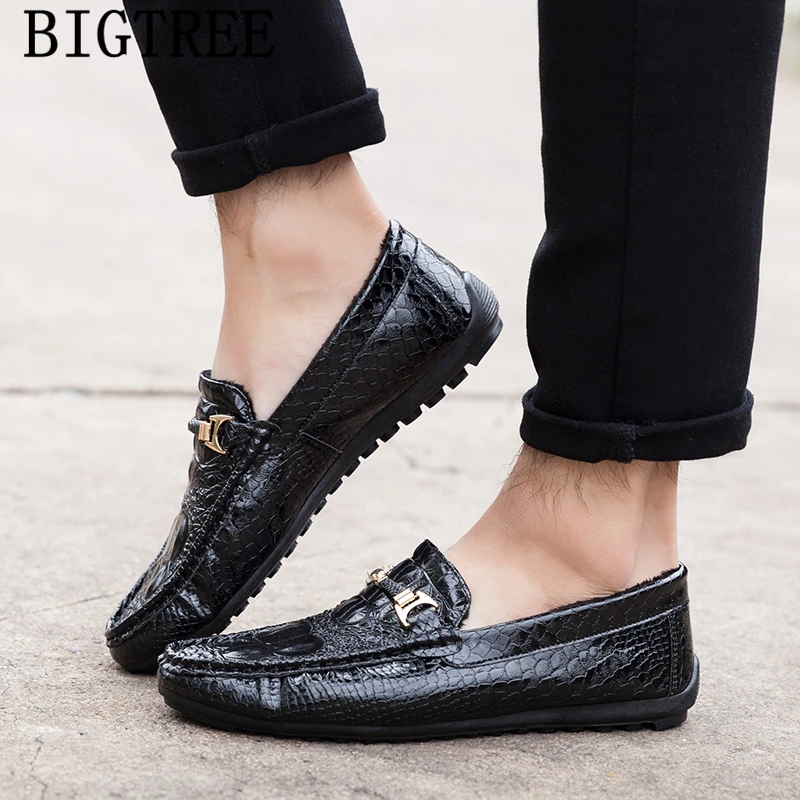 

crocodile shoes casual boots men loafers coiffeur patent leather shoes for men luxury brand tenis masculino adulto buty damskie