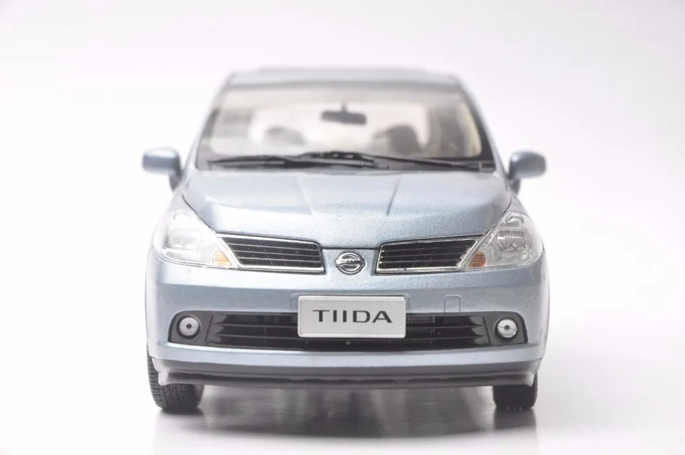 1:18 литая под давлением модель для Nissan Tiida Versa 2008 седан редкий сплав игрушечный автомобиль миниатюрная коллекция подарок Pulsar