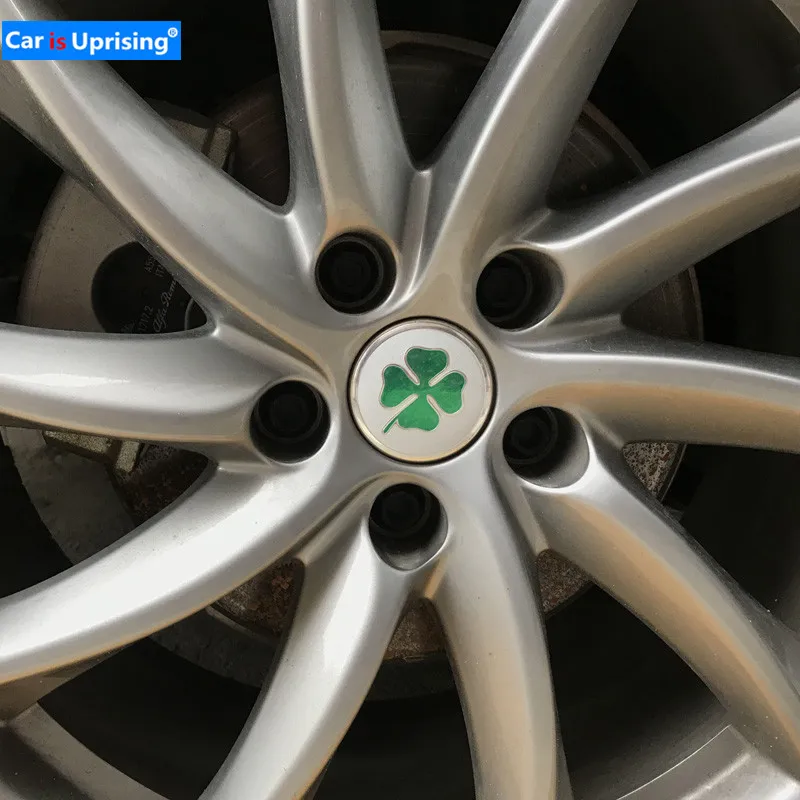 4 шт. зеленый Four Leaf Clover для Alfa Romeo алюминия эмблема логотип Chrome Стикеры стайлинга автомобилей Ступица колеса центр декорацией