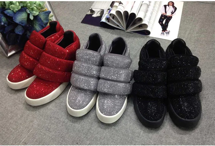 New Bling Bling Crystal Hook&Loop Flat Boots Black Gray Red Pink Tennis Shoes Fashion Rhinestone Rouned Toe Comfortable Sneaker New Bling Bling Crystal Hook&Loop Flat Boots Black Gray Red Pink Tennis Shoes Fashion Rhinestone Rouned Toe Comfortable Sneaker