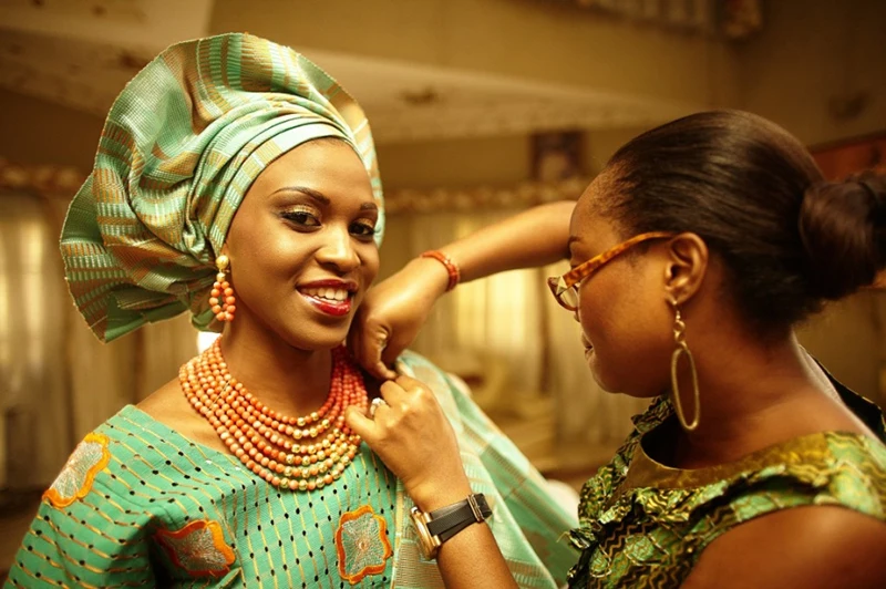 Lola-Wale-Engagement-099-1024x682(pp_w900_h599)