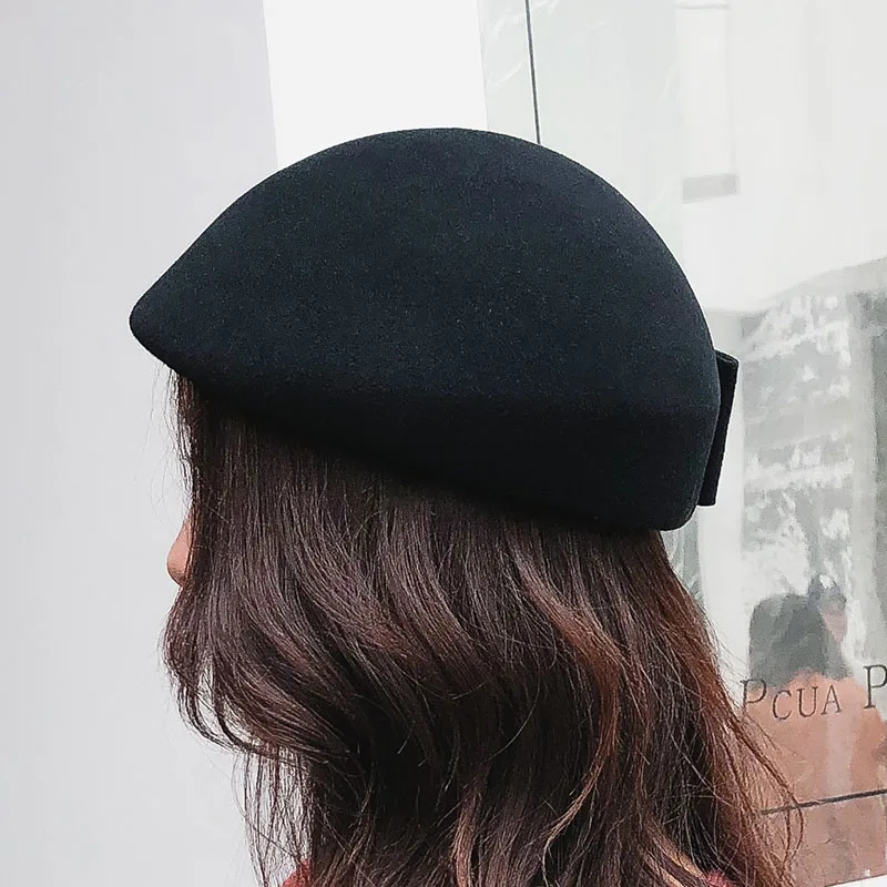 Хит продаж 2018, модные новые женские шерстяные мягкие шляпы, однотонные английские женские береты с бабочками, Осень-Зима 100%, шерстяная шапка