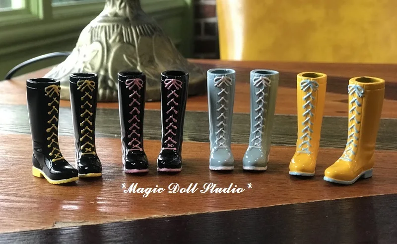 

[ML036] 2018 Free Shipping Middleblythe Doll Shoes # Hand Paint Plastic Boots fit for Middleblythe Doll Shoes for Retail