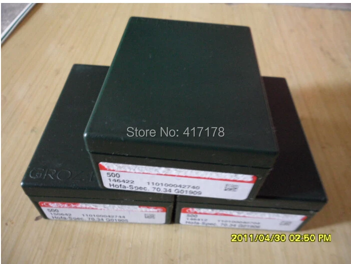 

Lonati Stockings Machine Use GROZ- Beckert Needle 70.34 G01906 / 70.34 G01909