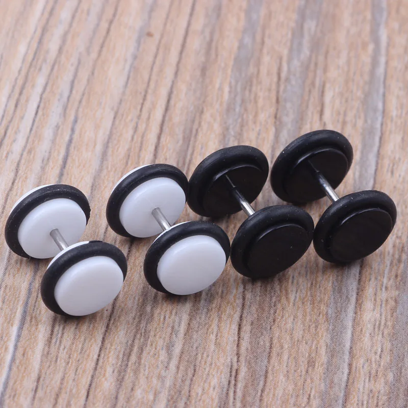 Hot Round Earring Fake Ear Plug Stud Black White Acrylic 8MM Taper Cheater Expander with O ring Body Piercing