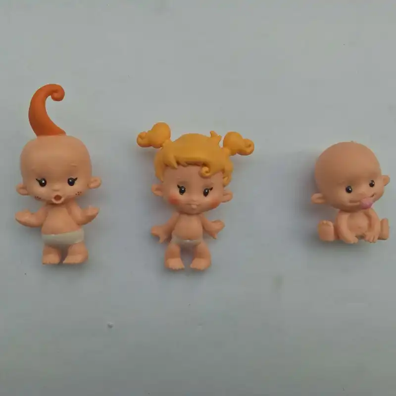 small baby figures