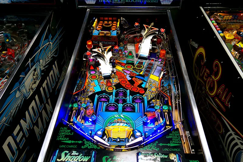 23525-the-shadow-pinball-playfield