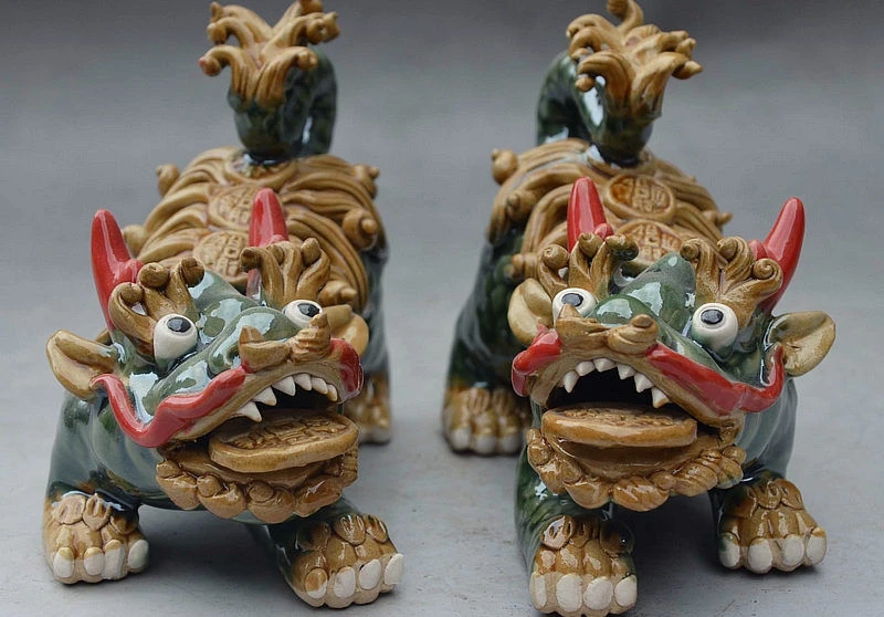 

6" China Painted Porcelain Dragon Kylin Chi-yin QIlin Guard Beast Statue Pair