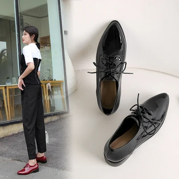 

Women Pumps Genuine Leather 22-26 cm length Inside and outside whole leather patent leather bright shoes deep mouth low heel